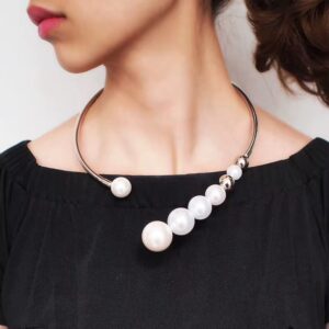 Large Pearl Necklace (Gold & Silver)
