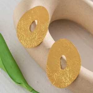 Oval metal Earrings