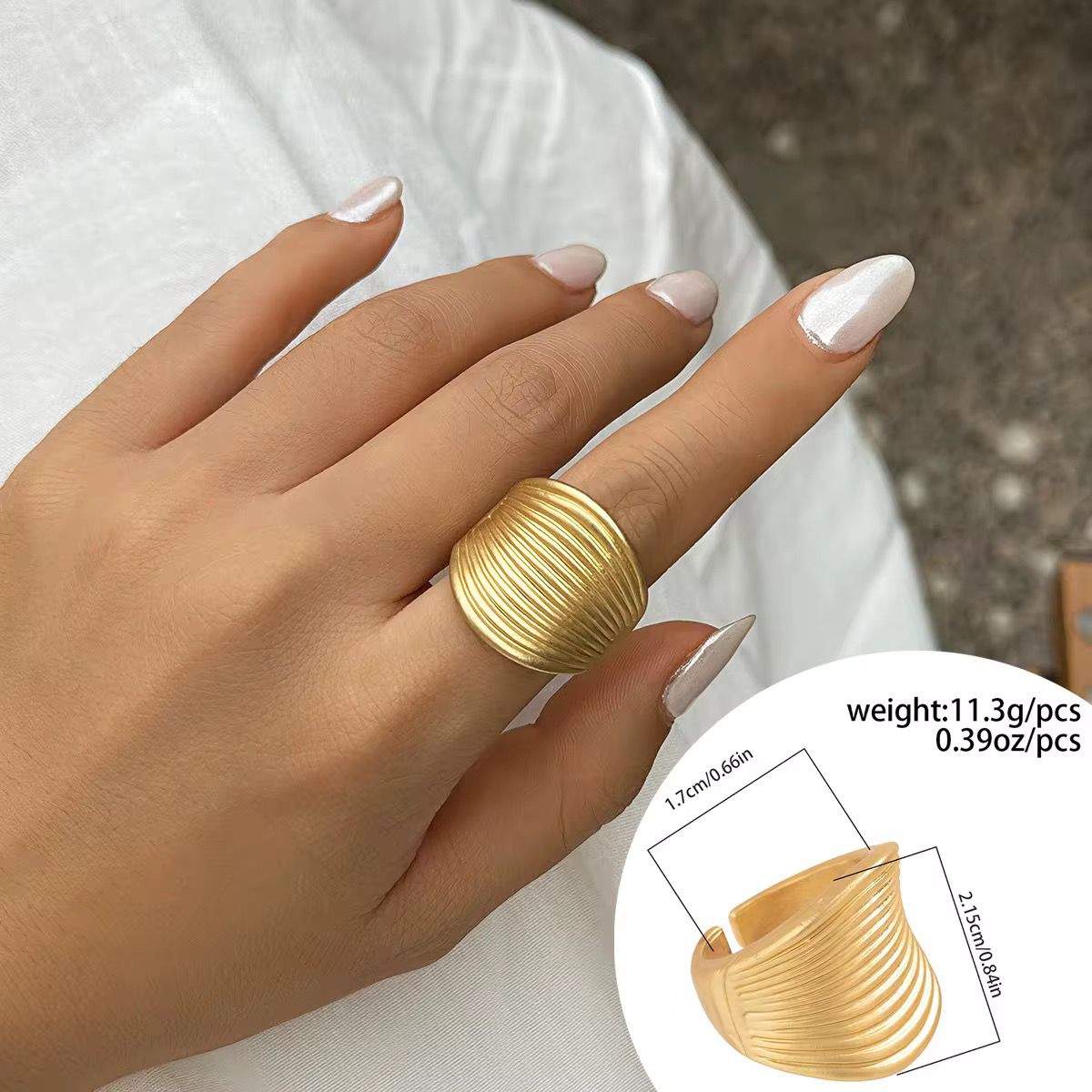 Vintage Ring - Image 2